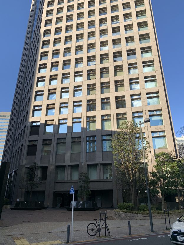 東京都千代田区飯田橋／JR水道橋駅西口から徒歩4分、JR飯田橋駅東口から徒歩6分、35階建てオフィスビルの希少なメディカルフロア内テナント